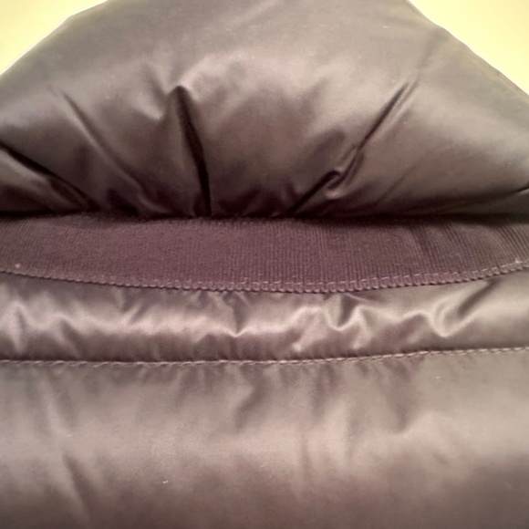 Moncler light down navy blue coat - Picture 15 of 16